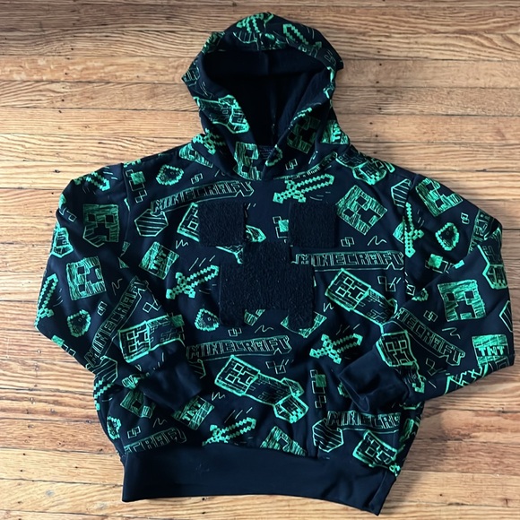 Lot of Boys Hoodies - Picture 5 of 8